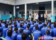 Kepala Kelas IIA Cikarang lakukan Sosialisasi kepada warga binaan