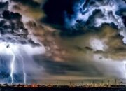 Peringatan dini cuaca ekstrem yang dikeluarkan oleh Badan Meteorologi