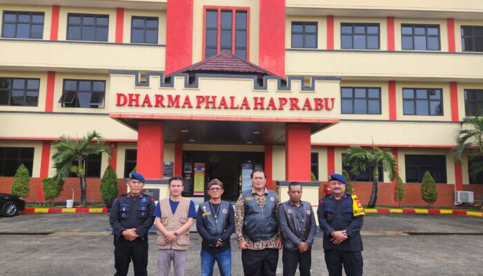 Batalyon D Pelopor Satbrimob Dikunjungi Ormas