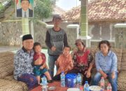 Miris, Cerita Pilu Anak SD di Karawang Rela Mencari Rongsok Demi Membeli Sepeda, Eks Wakil Bupati Angkat Suara