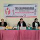 Ketua Panwascam Kecamatan Cileles, Aris Rusdiana (tengah)