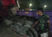 Breaking News !! Sebuah Truk Trailer Terperosok Gorong-gorong, Jalan Industri Pasir Gombong Cikarang Macet