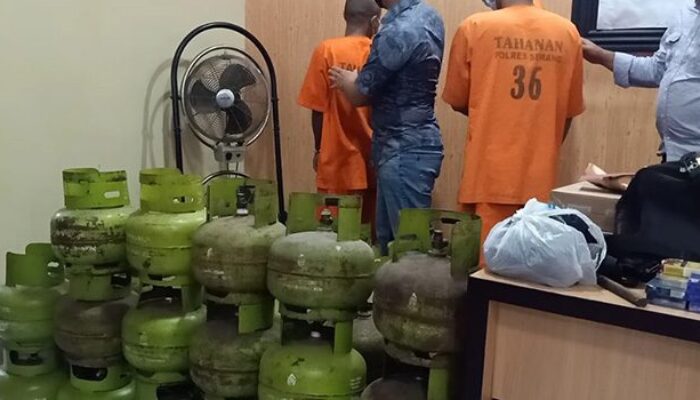 Raup Keuntungan Ratusan Juta Perbulan, Polisi Ringkus Lima Pelaku Pengoplos Gas Subsidi