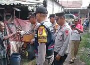 Polsek Cikarang Barat Salurkan Sembako dari Kapolri di Kampung Bojong Koneng