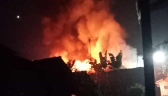 Suami Melaut, Istri Main Dirumah Tetangga, 2 Rumah Ludes Dilalap si Jago Merah