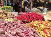 Jelang Ramadan dan Idul Fitri, Harga Sejumlah Sembako di Pasar Padenglang Merangkak Naik