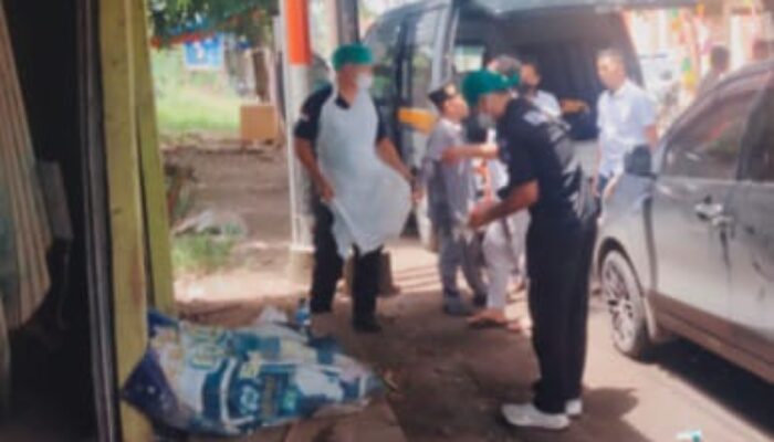 Warga Terondol di Kota Serang Banten, Geger Penemuan Mayat Dipenuhi Lalat di Teras Kios