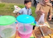 Serunya Berburu Takjil di Hari Perdana Ramadhan 2023, Penjual Gorengan di Cikarang Diserbu Pembeli