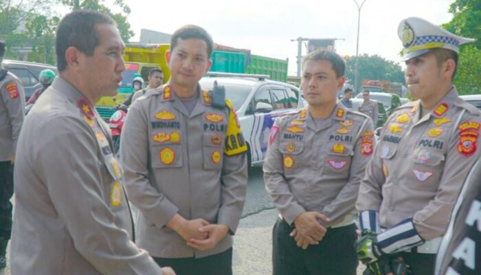 Wakapolda Jabar lakukan pengecekan Jalur Mudik Karawang- Bekasi