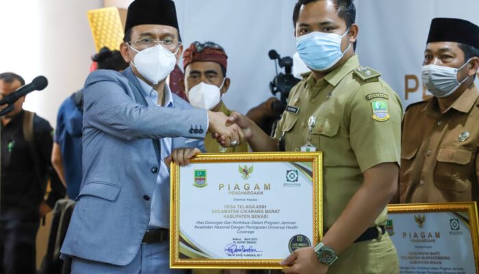 10 Desa Diganjar Penghargaan oleh Pemkab Bekasi pada Ajang UHC Awards, Berikut Deretannya