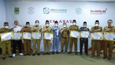 10 Desa di Kabupaten Bekasi Mendapat Penghargaan UHC Awards. (Foto: Team Redaksi)