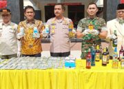 Polres Metro Bekasi Musnahkan Ribuan Botol Minuman Keras Dan Obat-Obatan Terlarang