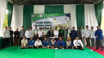 PT. Fajar Surya Wisesa Berikan santunan pada anak yatim. (Foto: Muh. Bakhtiar)