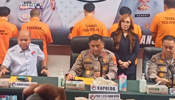 Ditanya Terkait Brigjen Endar di KPK, Kapolda Metro Jaya Enggan Berkomentar