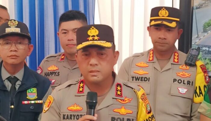 Kapolda Metro Jaya Kunjungi Pos Pelayanan Pemudik di Jalur Pantura