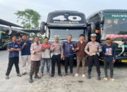 Satlantas Polres Karawang Gelar Sosialisasi Ajak Sopir Bus untuk Tertib Berkendara