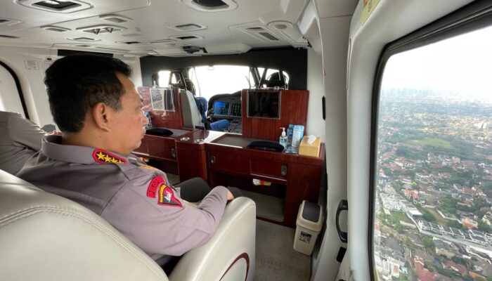 Terkini, Kapolri Mantau Arus Mudik Lewat Udara Pake Heli di Jalan Tol dan Arteri