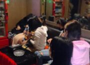Ruko Tempat Prostitusi Berkedok Pijat Refleksi Disegel, 30 Orang Wanita Diamankan