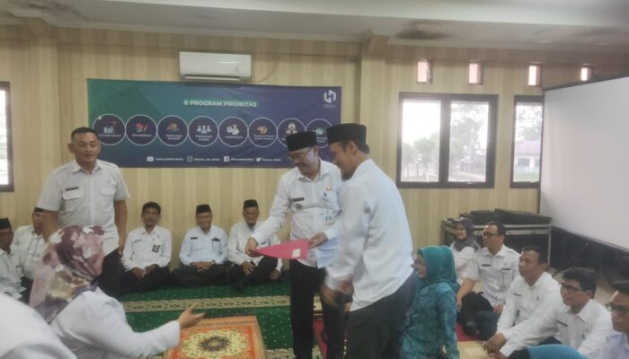 Kecamatan Pebayuran Menggelar acara Serah Terima Jabatan (Sertijab) Camat, Pejabat Administrator dan Pengawas.