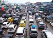 H-8 Pemudik Mulai Terjebak Macet di Merak
