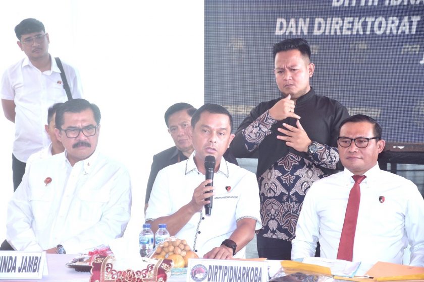 Dirtidpidnarkoba Bareskrim Polri Menyebutkan Pengungkapan Sabu Cair 264 Kilogram Polda Jambi Menjadi Pengungkapan Terbesar Tahun Ini. (Foto: Sumber Ntmc Polri)