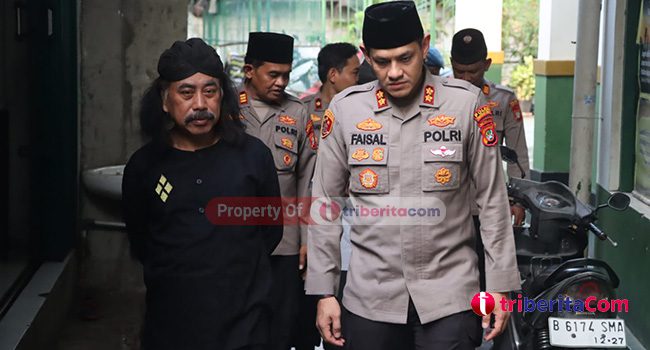 Guna menjaga tali silaturahmi dan persaudaraan Kapolres Tangerang Selatan berkunjung Ke Ponpes Quro. (Foto: Fathar)