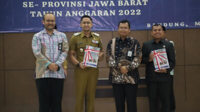 Bupati Bandung Barat, Hengky Kurniawan kembali raih WTP dari BPK RI (foto: Forkopim)