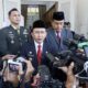 Pj Bupati Bekasi Dani Ramdan mengajak peran serta masyarakat untuk bersatu-padu dalam membangun Kabupaten Bekasi agar semakin maju lagi seusai dirinya menerima SK perpanjangan masa jabatan dari Kemendagri untuk ketiga kalinya, pada Kamis (25/05/23). foto forkopim