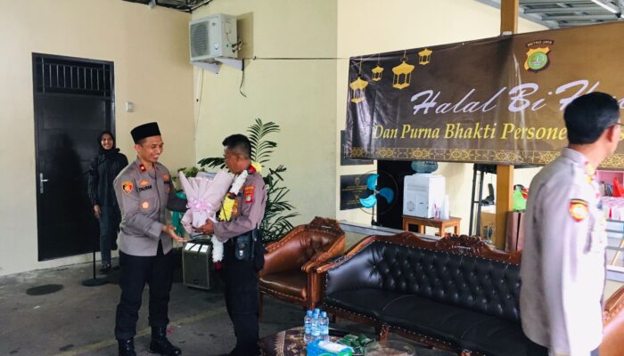 Polsek Karawaci Gelar Halal Bihalal dan Santunan Anak Yatim