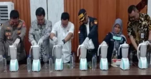Pemusnahan barang bukti sabu seberat 4,7 kilogram di Ruangan Rupatama Wicaksana Laghawa Mapolres Serang, Kamis 11 Mei 2023. (Foto : Daeng Yusvin)