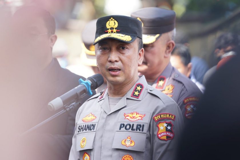 Kadiv Humas Polri Irjen Pol Sandi Nugroho Menyampaikan Bahwa Pihak Kepolisi Belum Bisa Memastikan Kebenaran Terkait Penembakan Yang Dialami Oleh Bahar Bin Smith di Bogor. (Foto: Sumber Polri.go.id)