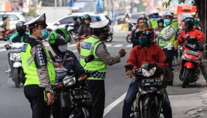 DPR Dukung Polri Untuk Kembali Terapkan Tilang Manual