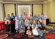 Kompak, Para Siswa Sekolah Terbitkan Buku di Momen Pelapesan Kelas SMPIT Al Fitrah Bandung