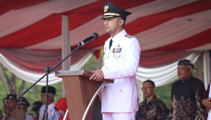 Puncak Hari Jadi KBB ke 16, Bupati Hengky Berikan Kado Spesial untuk Kepala Desa Terpilih