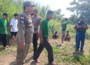 Seorang Pemuda Hanyut saat sedang Mencuci Daging Kurban di Sungai Citarum Bekasi