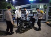 Cegah Tawuran dan Balap Liar, Polsek Cibeber Laksanakan Blue Light Patrol di Malam Hari