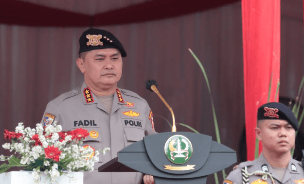 Kabaharkam Polri Komisaris Jenderal Polisi Dr. Mohammad Fadil Imran, M.Si. memimpin apel Launching Patroli Perintis Presisi Direktorat Samapta Polda seluruh Indonesia. (Foto: Fathar)