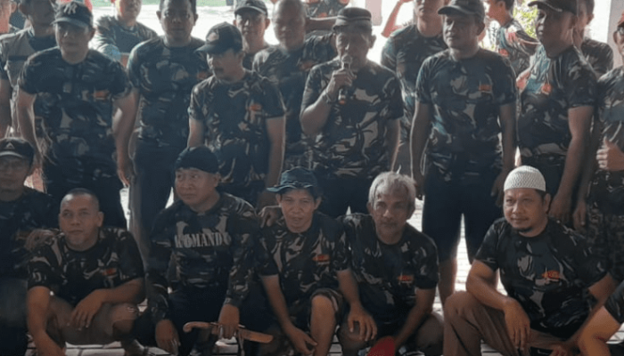 DKM Masjid Al-Hikmah Perum Vila Mutiara Jaya III Cibitung Qurban 10 Sapi dan 23 Ekor Kambing