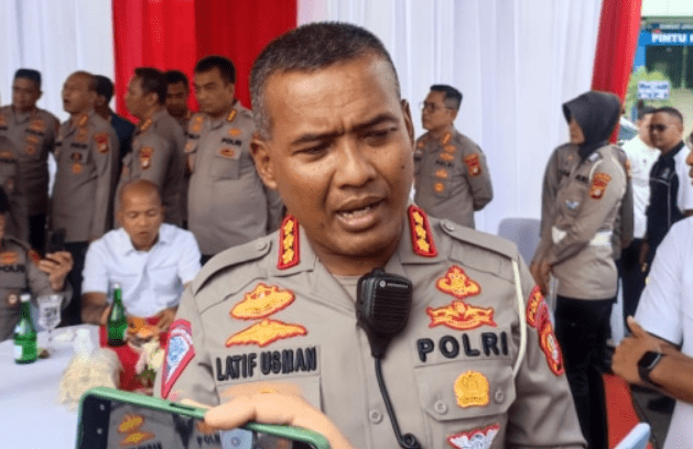 Direktur Lalu Lintas Polda Metro Jaya, menyatakan tabrak lari di Cakung bukanlah Laka Lantas namun masuk unsur pidana pembunuhan. (Foto: Sumber Humas PMJ)