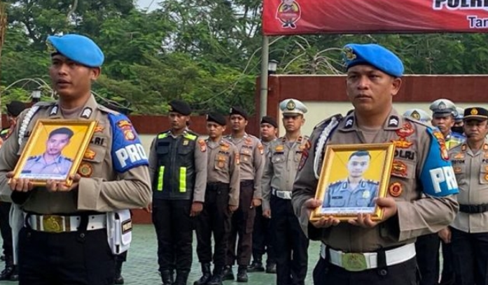 Kapolda Metro Jaya, mengeluarkan surat terkait pemberhentian dengan tidak hormat kepada 2 anggota Polres Tangsel yang melanggar disiplin. (Foto: Fathar)