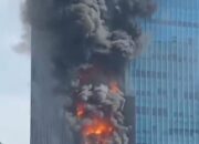 Gedung Perkantoran di Gatot Subroto Terbakar Pagi Ini