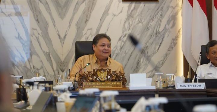 "Benar, perkara CPO. Rencana menurut informasi beliau bisa hadir jam 16.00 WIB," ujar, Ketut Sumedana. (Foto: Sumber Instagram @airlanggahartarto_oficial)