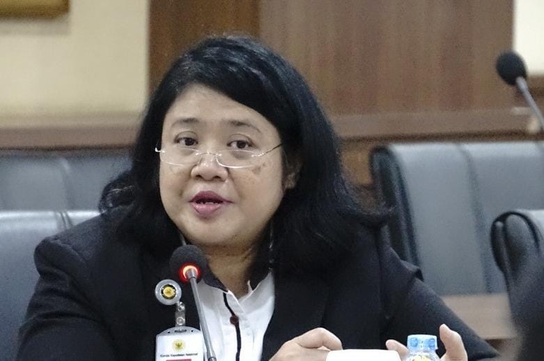 Komisioner Kompolnas RI Poengky Indarti mendorong Polisi tanggung jawab atas meninggalnya tahanan Polres Pandeglang (foto: Instagram kompolnas_ri)