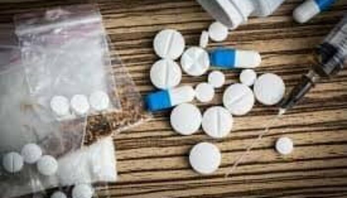 Anggota DPR Desak BPOM Agar membongkar Jaringan Penjualan Obat Ilegal