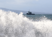 BMKG: Waspada Potensi Gelombang Tinggi Hingga 6 Meter di Perairan Banten