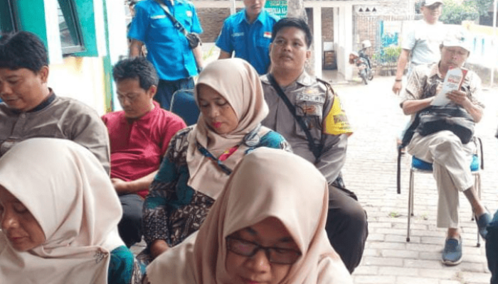 Bhabinkamtibmas Polsek Ciwandan Polres Cilegon Polda Banten Hadiri Giat Sosialisasi Pemilu