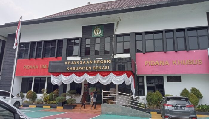 Tokoh Masyarakat angkat Suara, Dugaan Perlawanan Oknum Dewan saat Kejari Lakukan Penyitaan 