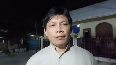 Ichwanul Muslimin selaku ketua RT 07/RW27 di Kelurahan Harapan Jaya, Kecamatan Bekasi Utara, Kota Bekasi (foto: Abdul Kholilulloh)