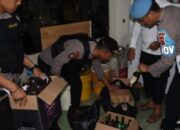 Minimalisir Gangguan Kamtibmas, Patroli KRYD Polres Cilegon Amankan Ratusan Botol Miras Dari Gudang THM