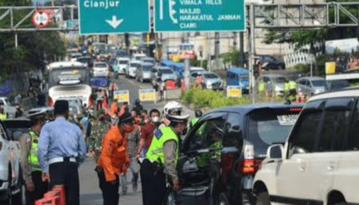 Libur HUT RI ke-78, Satlantas Polres Bogor Berlakukan Ganjil Genap Di Jalur Puncak